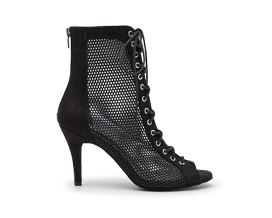 Halley Heels der Dancing Queens: Schwarze Stiefelette aus Mesh mit hohem Absatz und offener Spitze für stylische Tanzbewegungen.